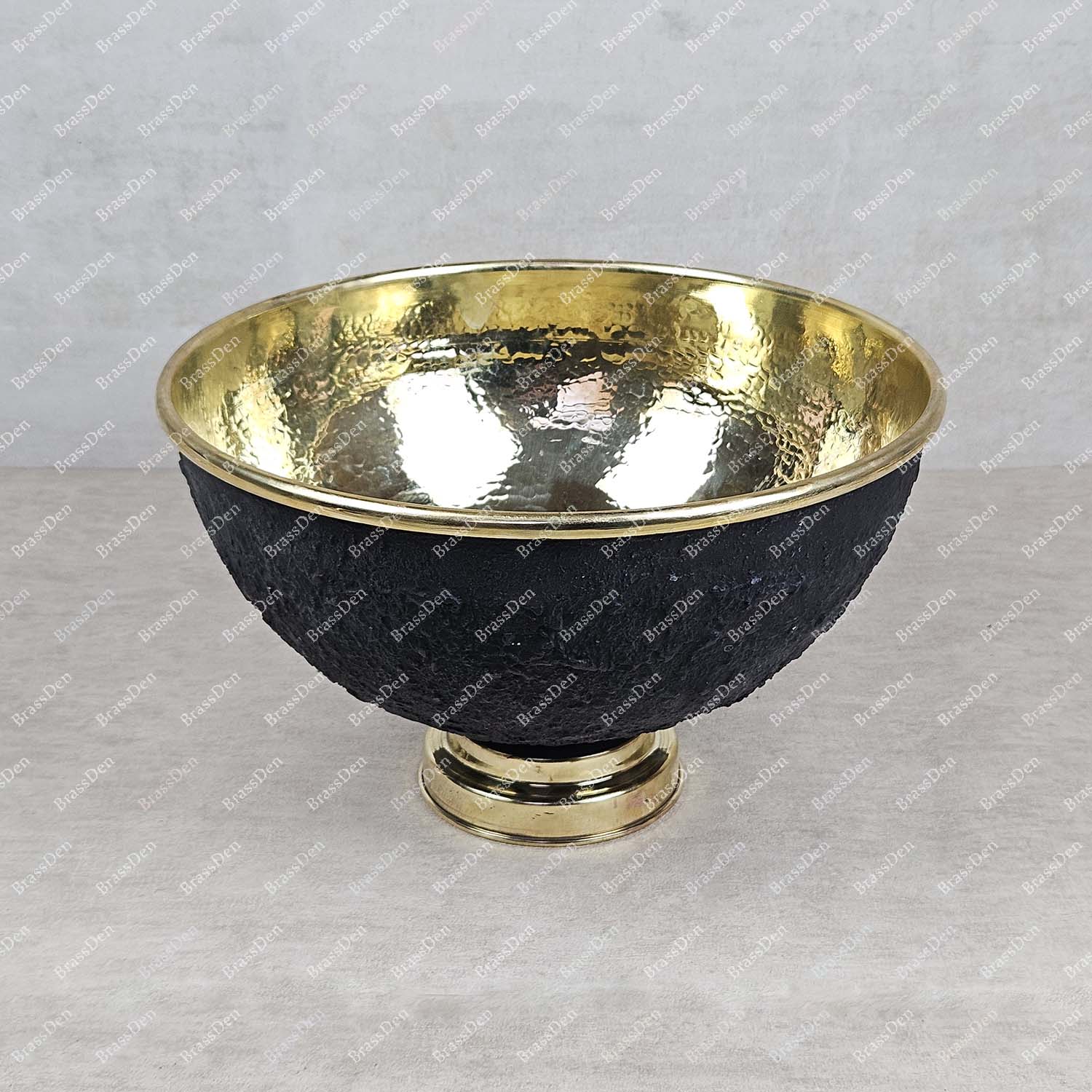 Round Brass Bathroom Sink – Round Vessel Vanity with Brass Interior