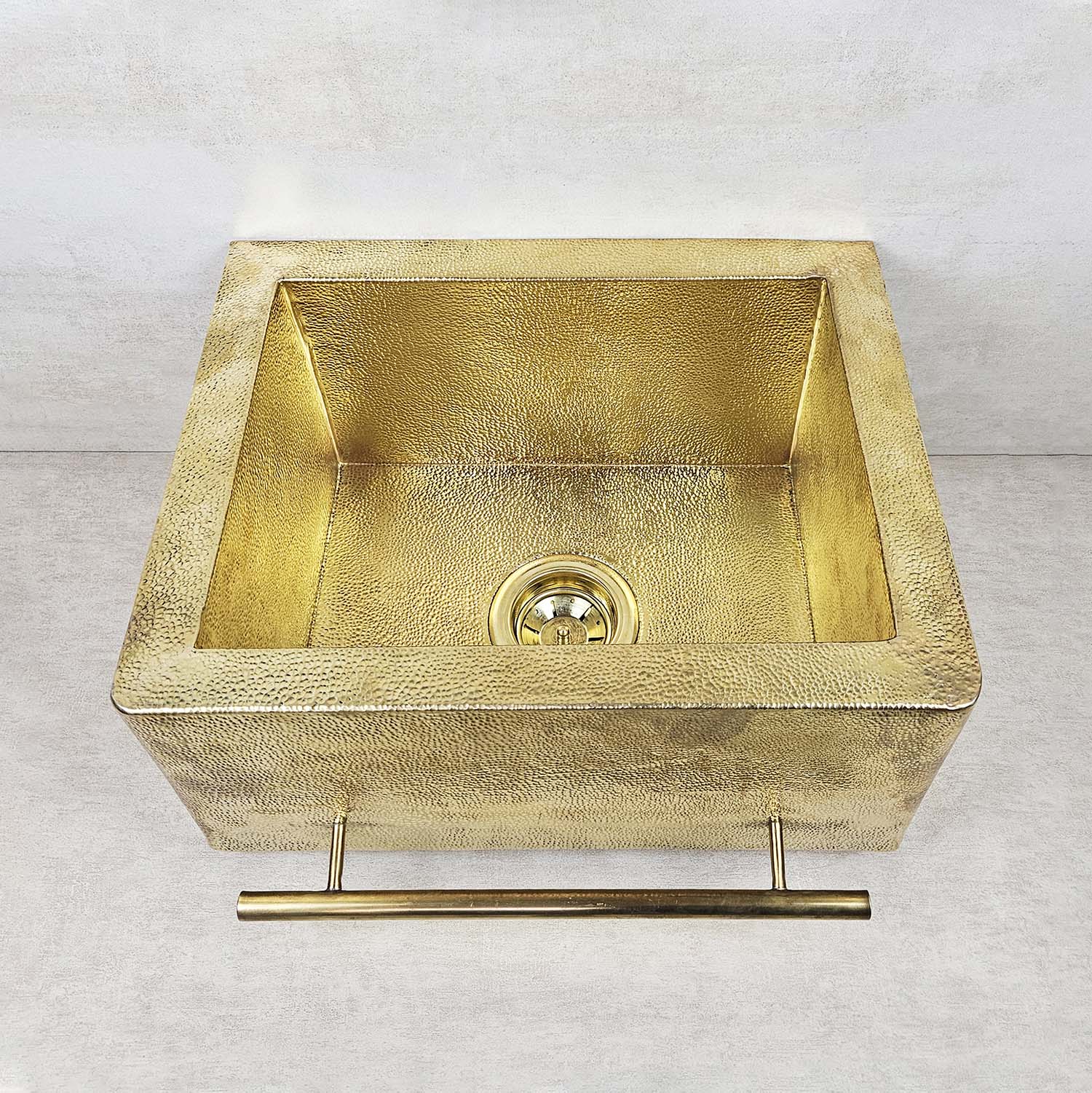 Handmade Solid Brass Farmhouse Sink – Kitchen Sink with Towel Handle