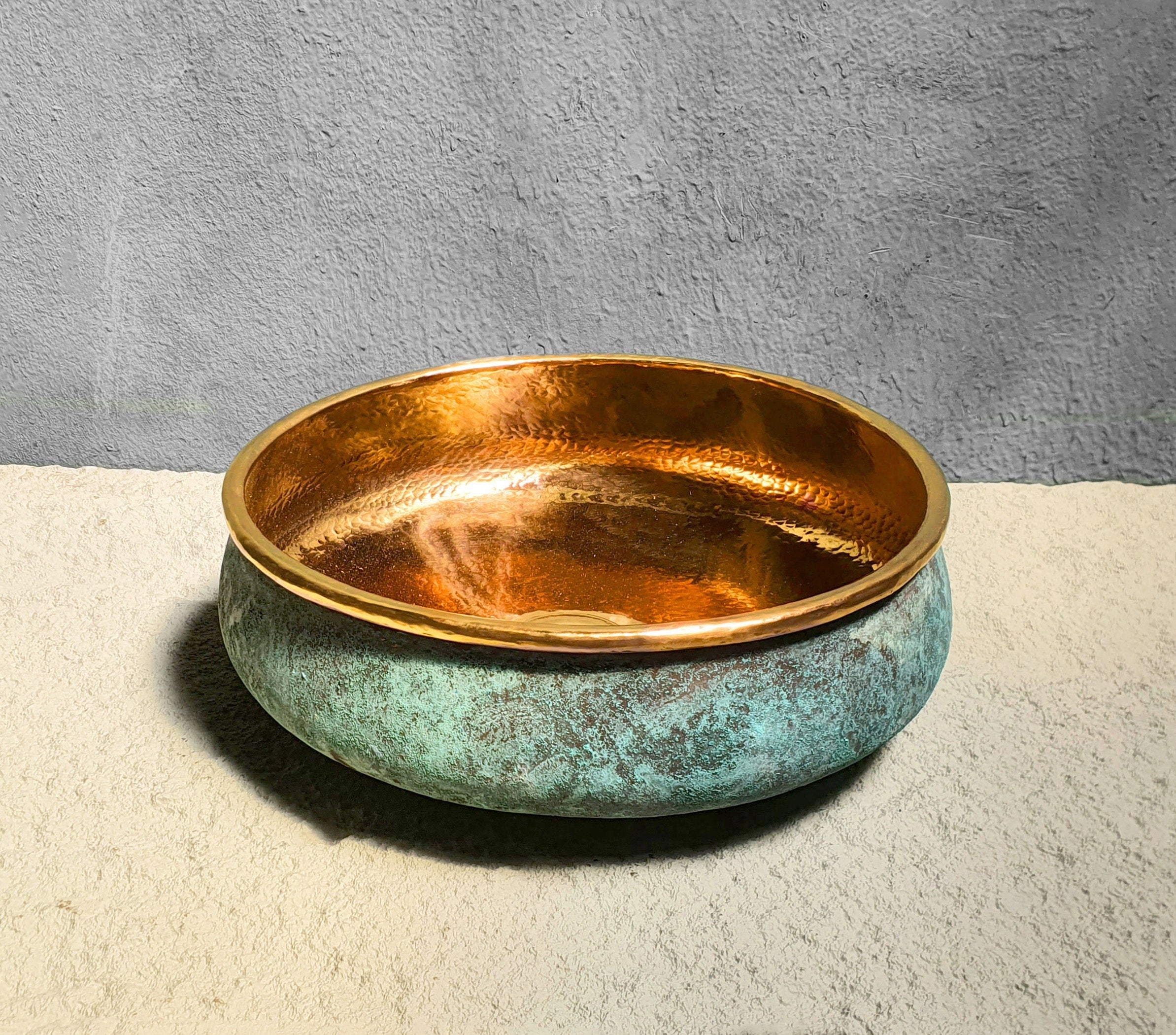 Green Patina Copper Bathroom Sink – Oxidized Round Washbasin