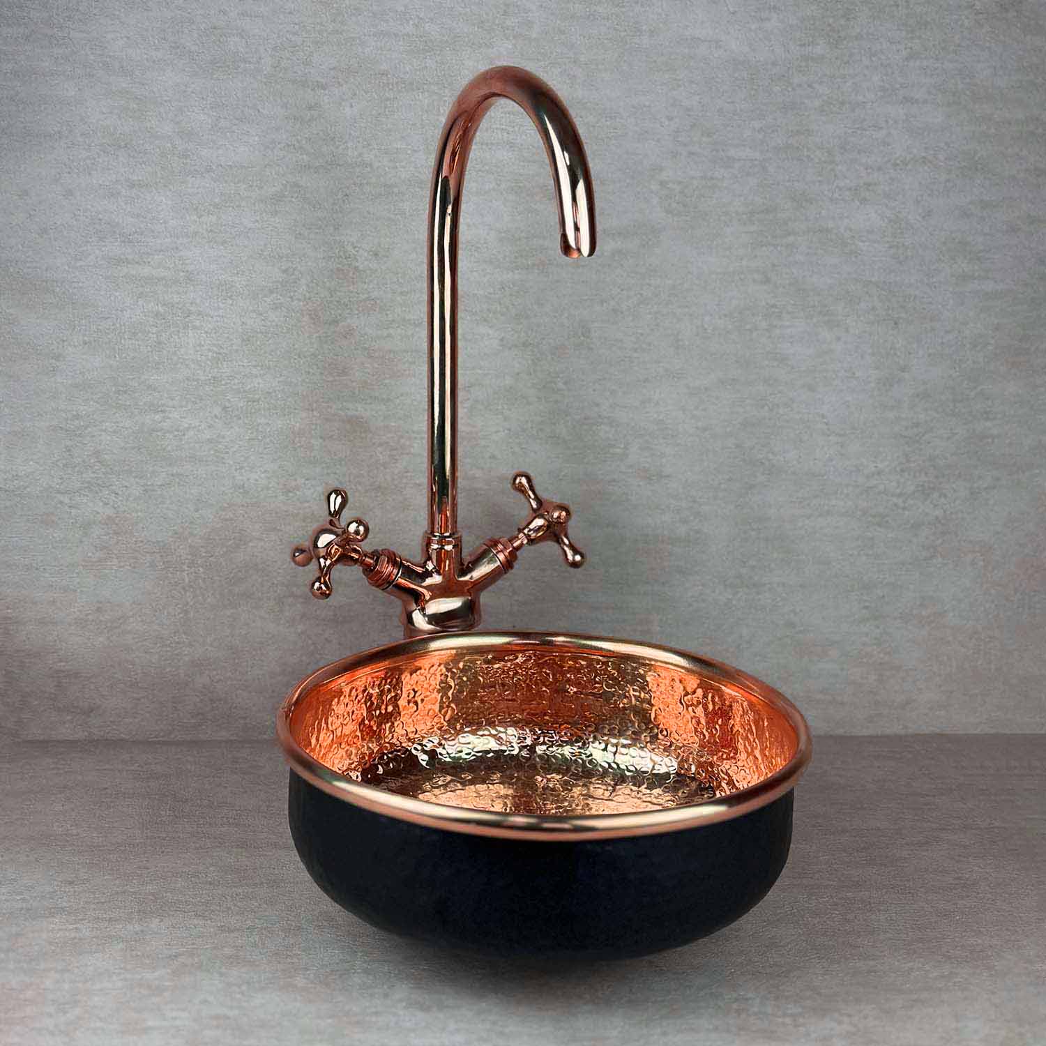 Round Black Vessel Copper Bathroom Sink – Hammered Interior Basin with Faucet